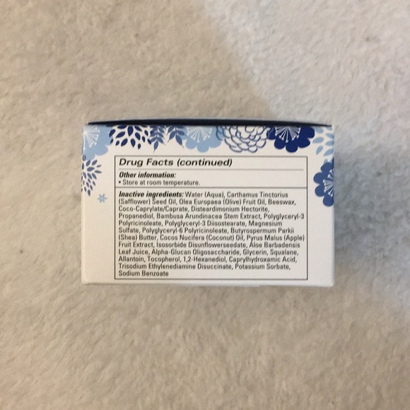 Honest Beauty eczema balm soothing therapy - Picture 2 of 8